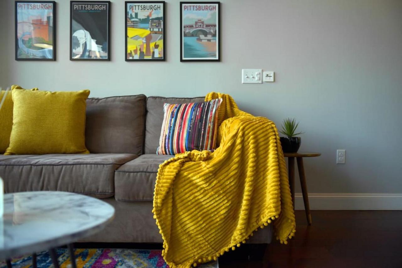 Hostwise Stays - The Washington At Chatham - Free Parking, Private Gym, Skyline Views! Pittsburgh Bagian luar foto